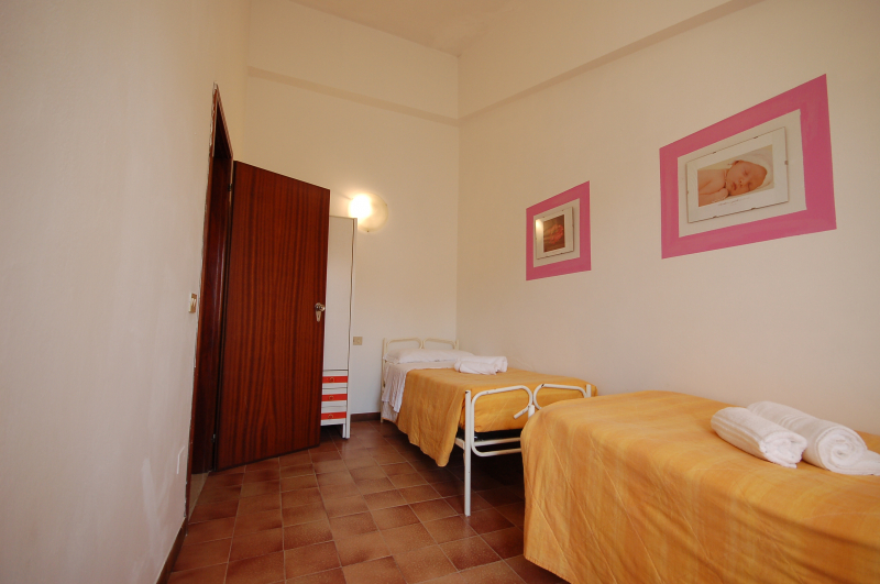 Room with 2 single beds - 2 steps from the pool - Delta Blu Residence Village