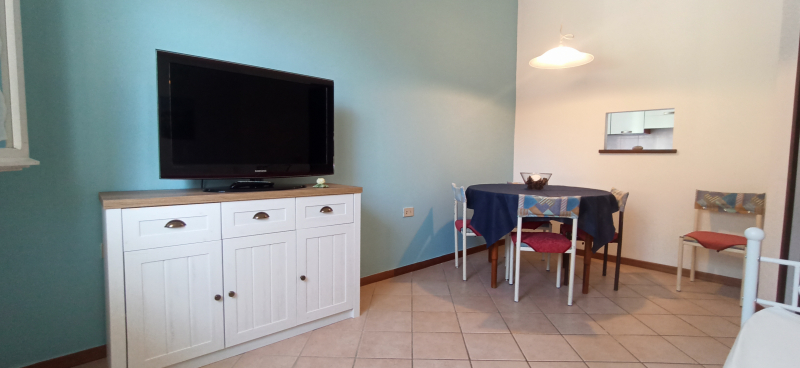 Living area with comfortable sofa bed - Lido di Pomposa - Beach holidays